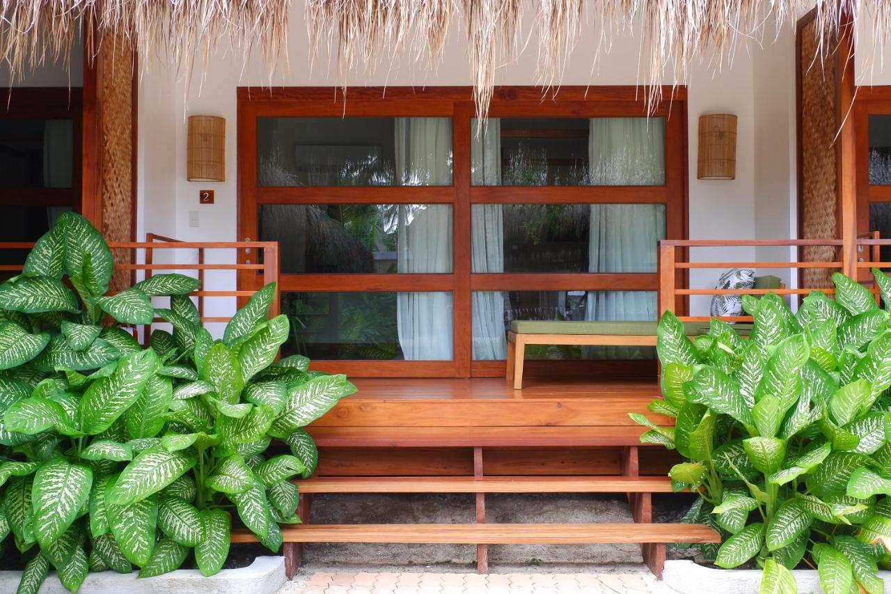 Las Palmas Villas And Casitas Siargao General Luna  Exterior photo